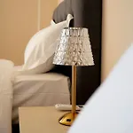 Ufo Center Hotel