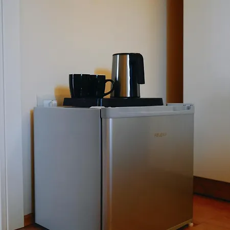 Ufo Center Hotel Tirana