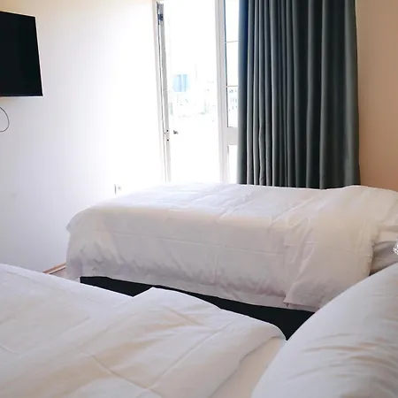 Hotel Ufo Center Tirana